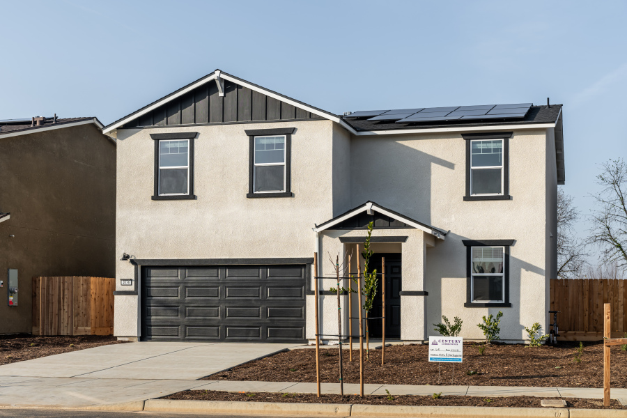 0068 4036 E. Oakridge Avenue