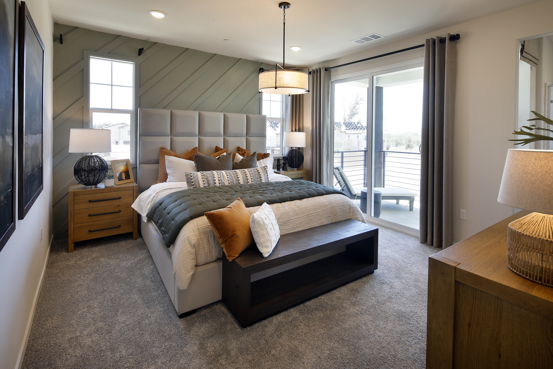 A bedroom with a large bed.