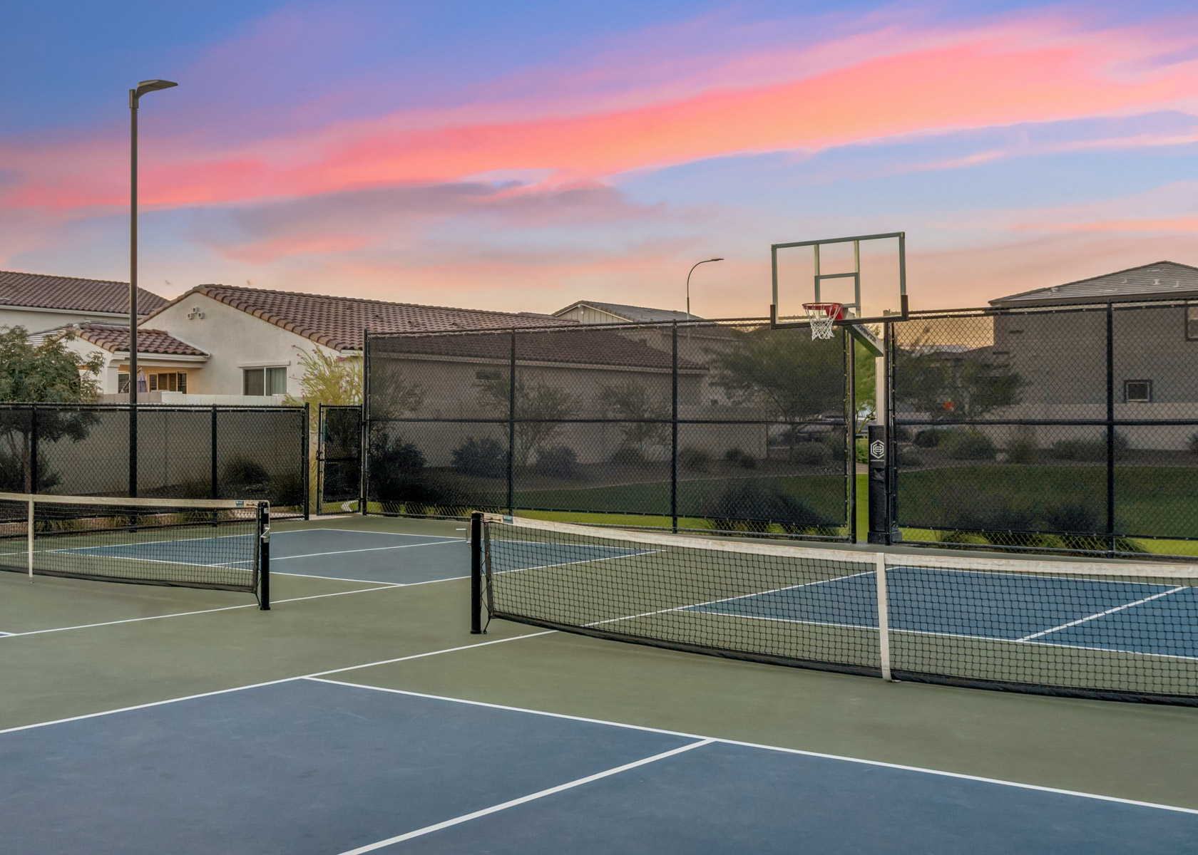 A tennis court with a net.