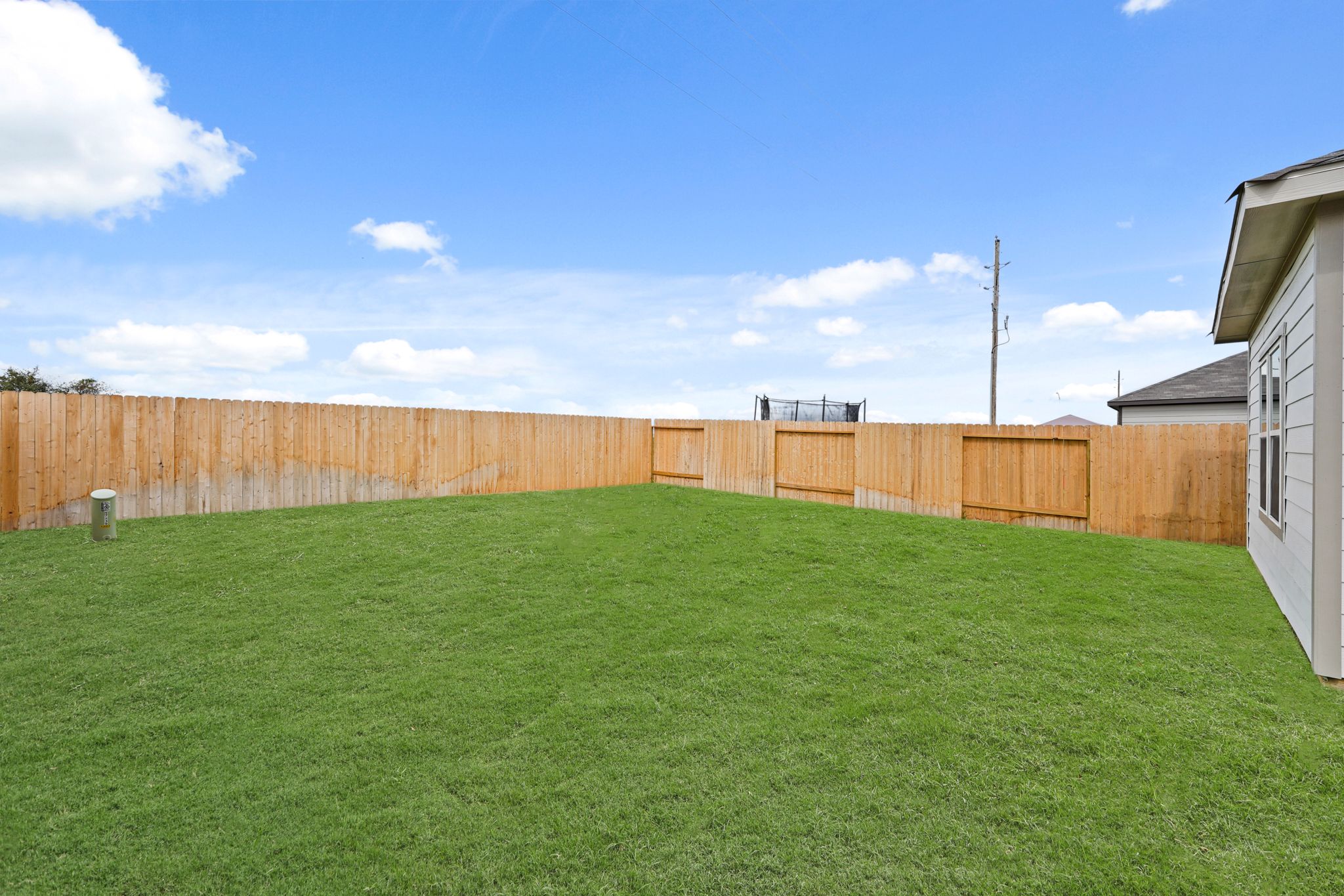 A fenced in yard.